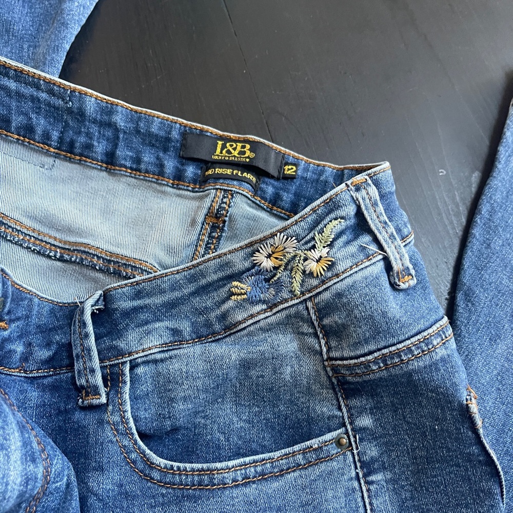 L&B Distressed Bohemian Bell bottom Blue Jeans with Floral Embroidery - Picture 2 of 8